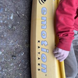 Emotion Kayaks