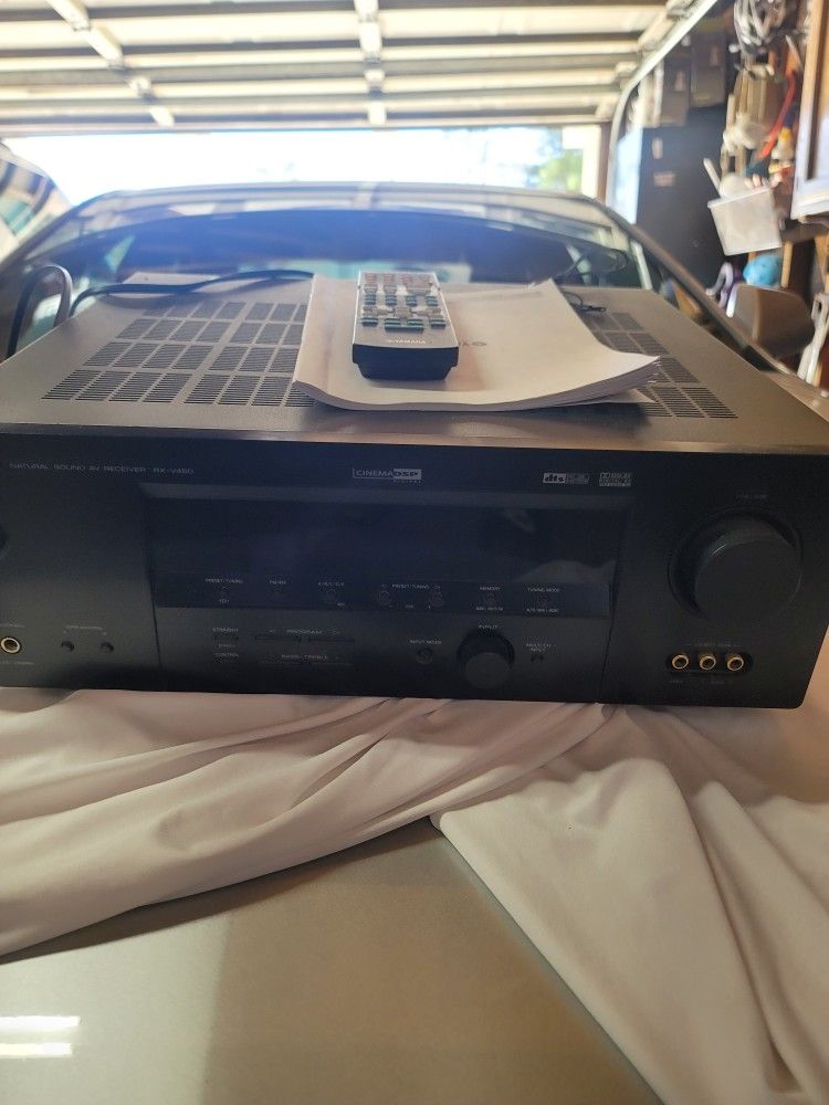 350 Watt Yamaha Receiver With Manuel And Remote Firm Price