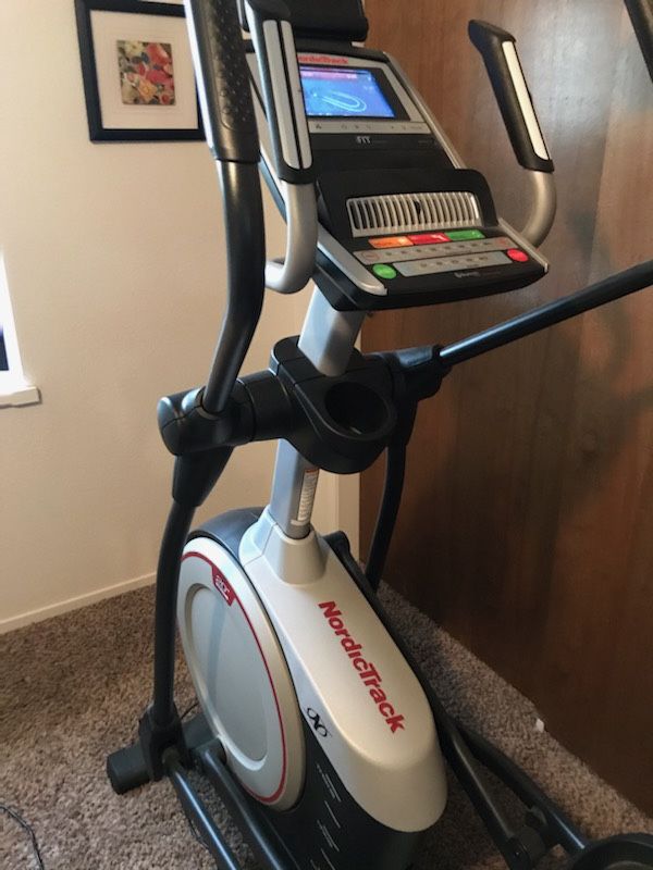 NordicTrack Elite 10.9 Elliptical for Sale in Visalia, CA OfferUp