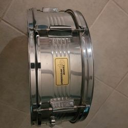 Groove Percussion Snare Drum