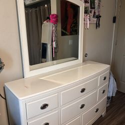White Bedroom Drawers With Mirror Attached 