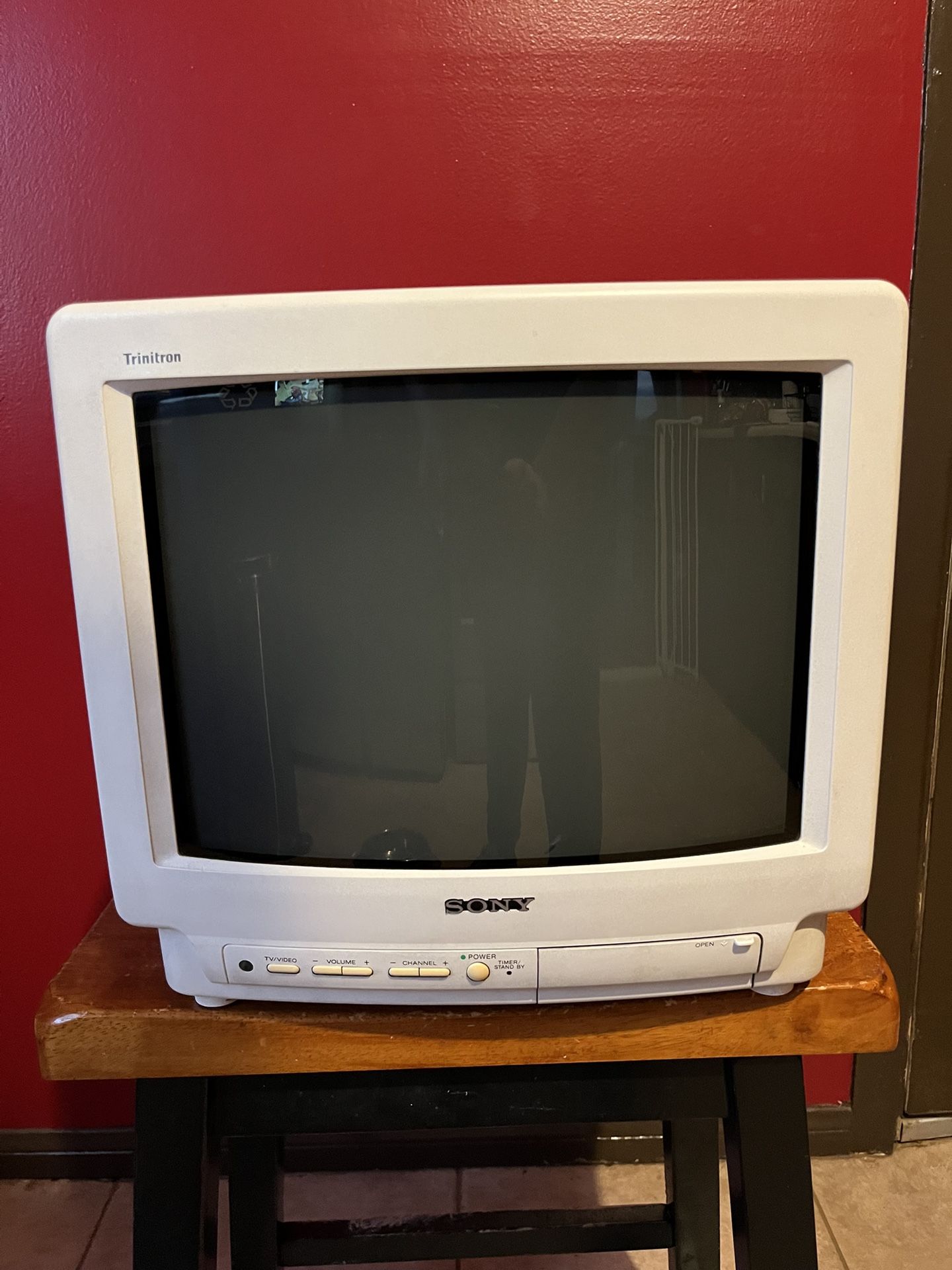 Sony KV- 13TR29