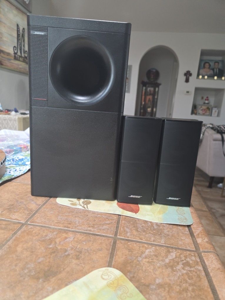 Bose Souruand Theater Speakers