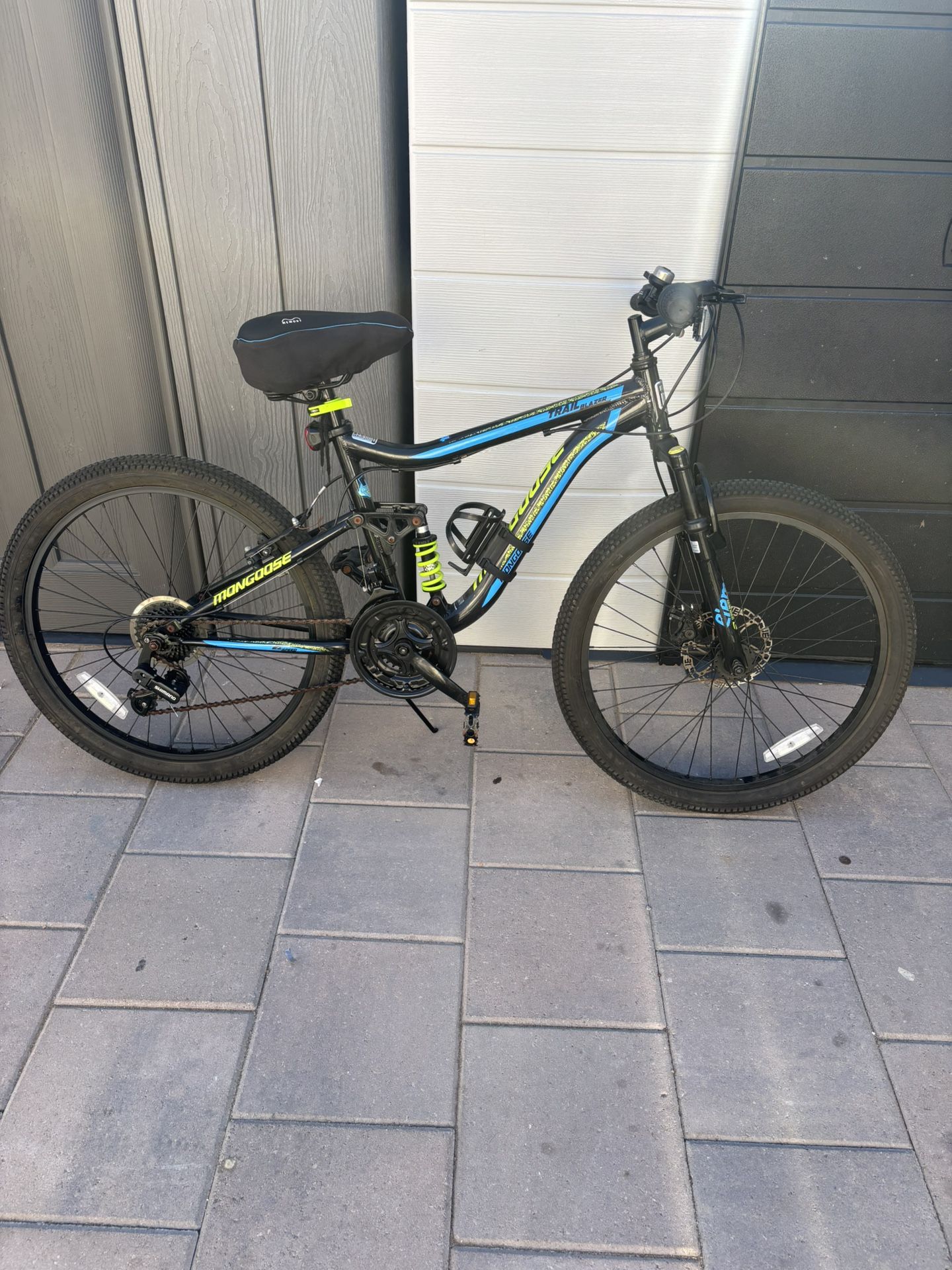 Mongoose Trail Blazer Bike