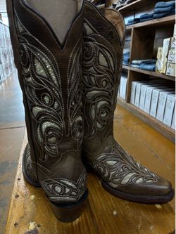 Women Boots