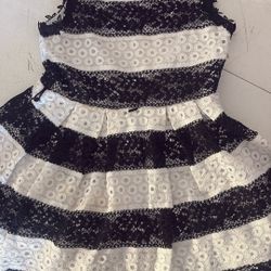 Black And white eyelet Dress Size 7