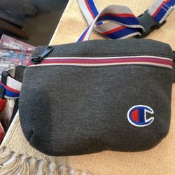 Champion Fanny Pack
