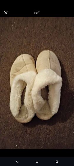Slippers CASH ONLY 