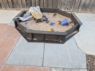 Sand Box 