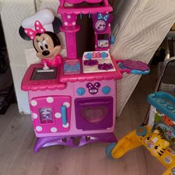 Minnie Mouse Play Kitchen And Infant Walker