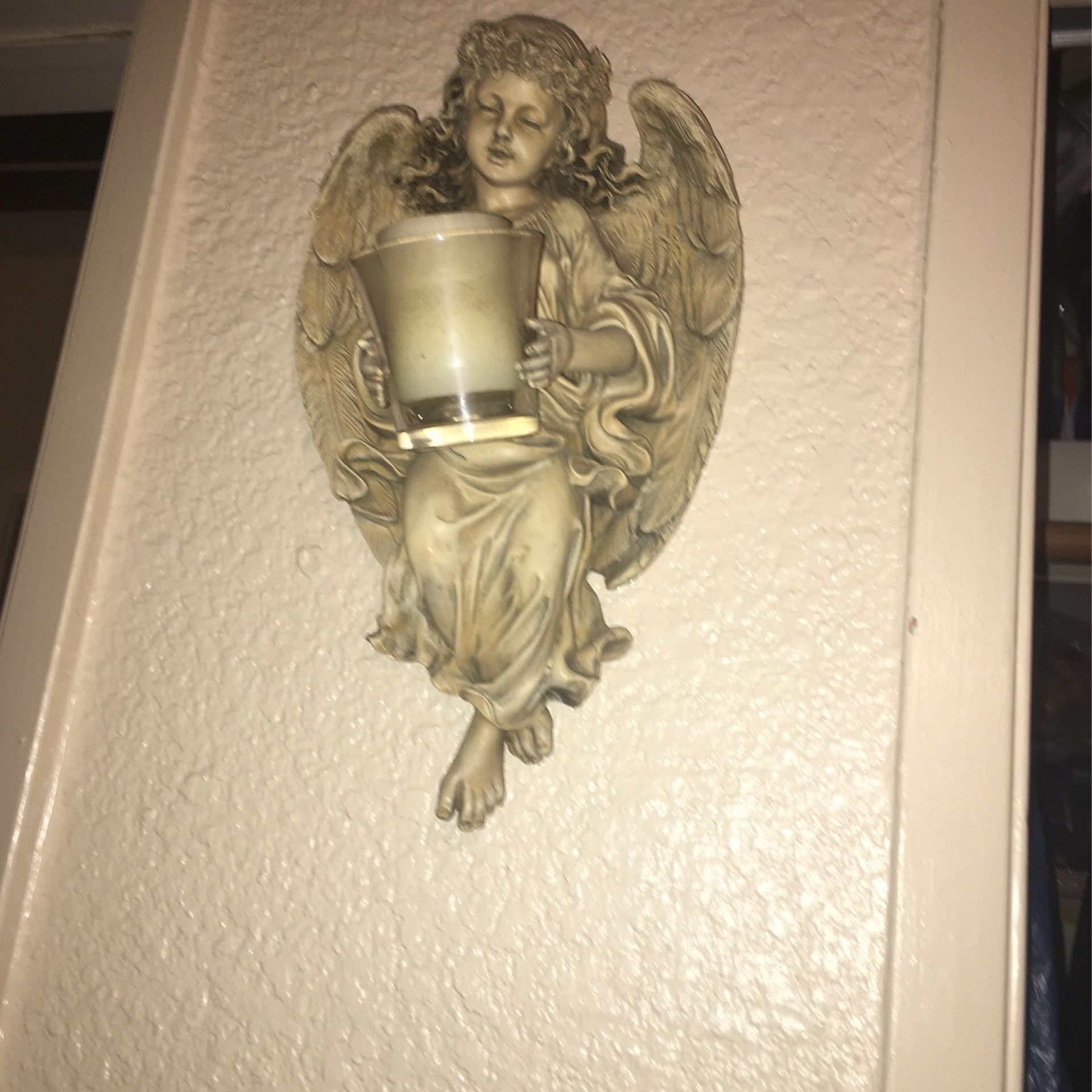 CERAMIC ANGEL WALL DECORATION