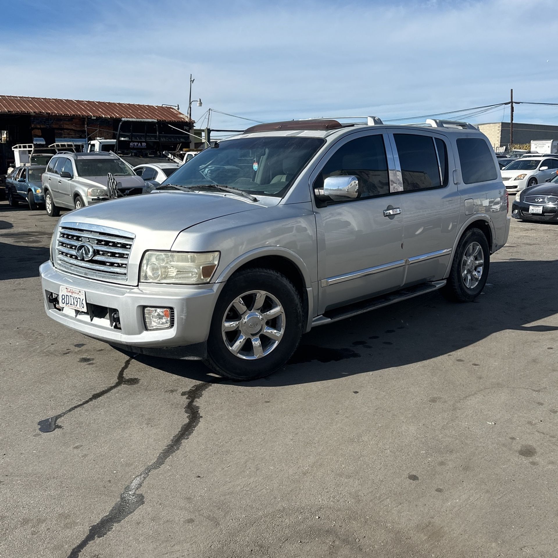 2005 Infiniti Qx56