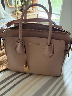 Brand new mk purse