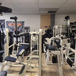 Ultimate Old School Leg Machine Bundle Workout Fitness Gym Equipment Cybex Icarian Maxicam