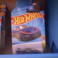 Regular Hot wheel