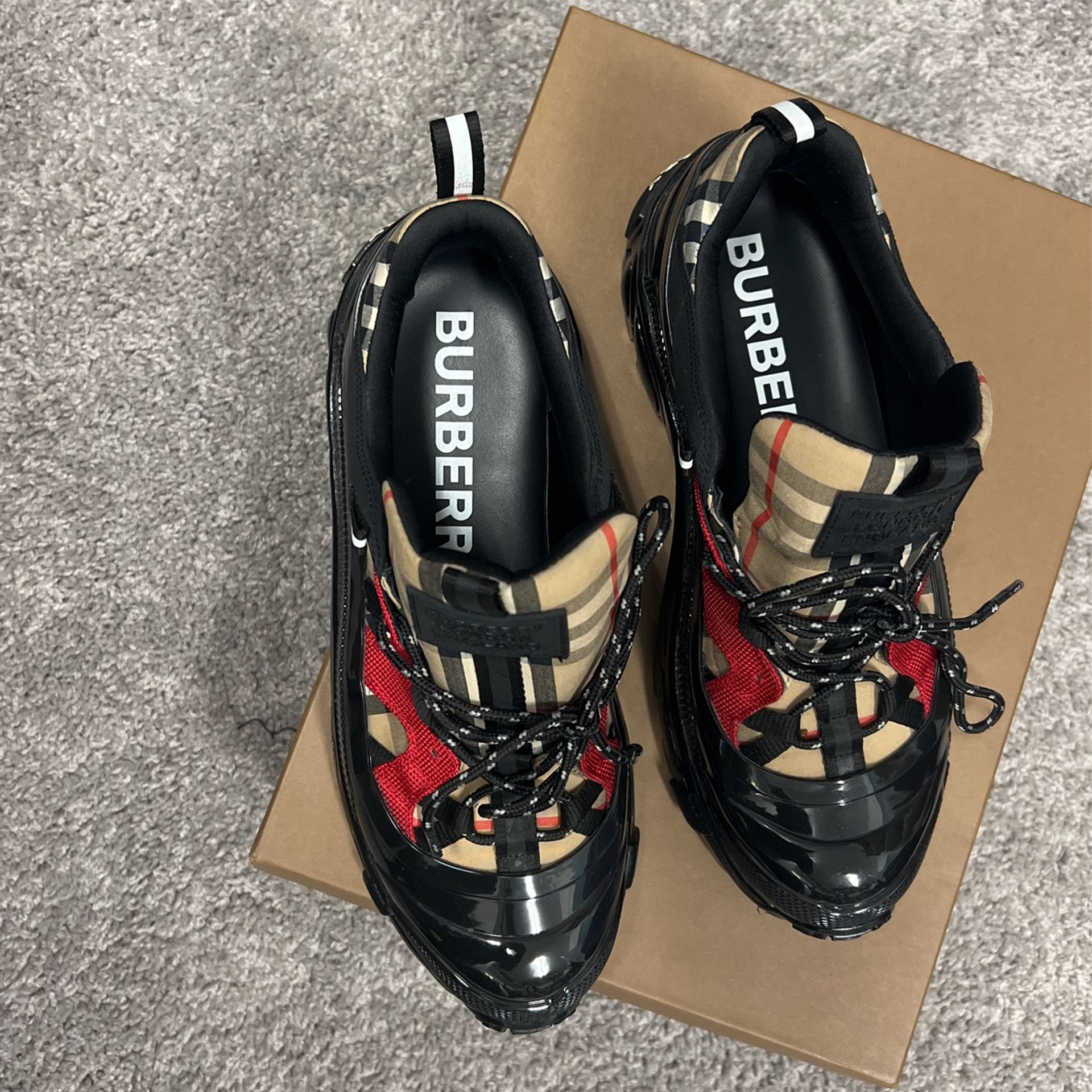 Burberry A:MF Arthur 1 St Archive Beige