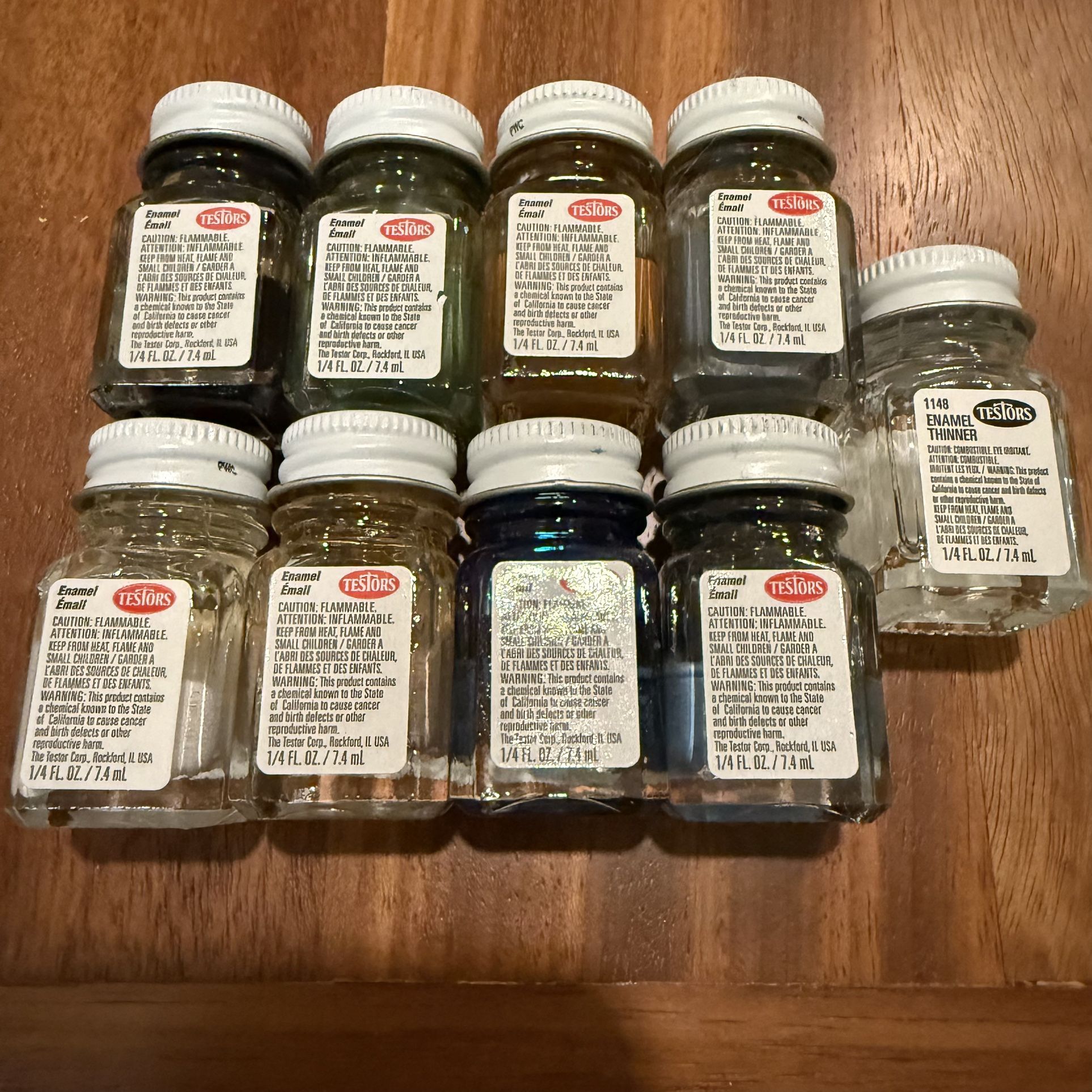 Testors Enamel Paint Set Assorted Colors 1/4 fl oz Bottles 9 Pc Incl Thinner