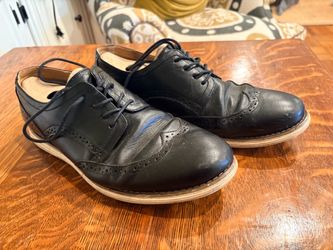 Men’s Black Leather Dress Shoes (size 11.5)