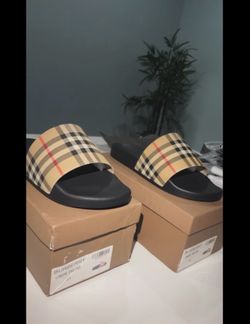 Burberry slides one o ones