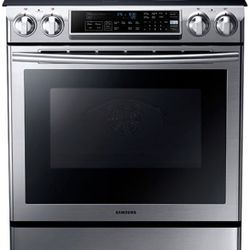 Samsung 30” Slide-In Electric Range 5.8 Cu. Ft. Dual Convection