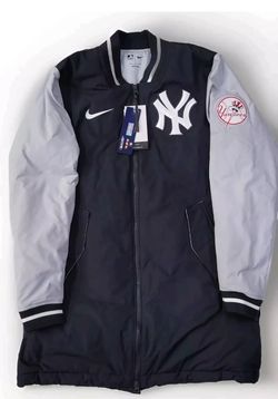NY Yankess Nike Dugout Jacket