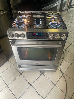 Ge Cafe Slid In Stove 5 Burner 30 Inches