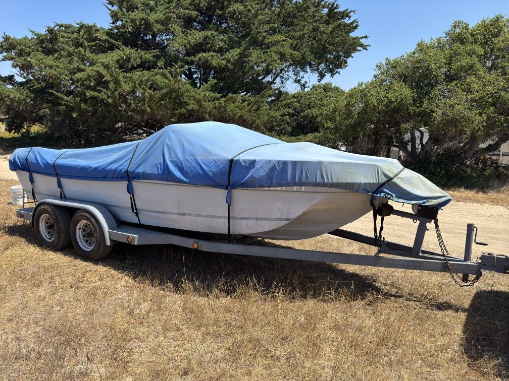1977 Bayliner Jamaica softop recreation, Ski boat.