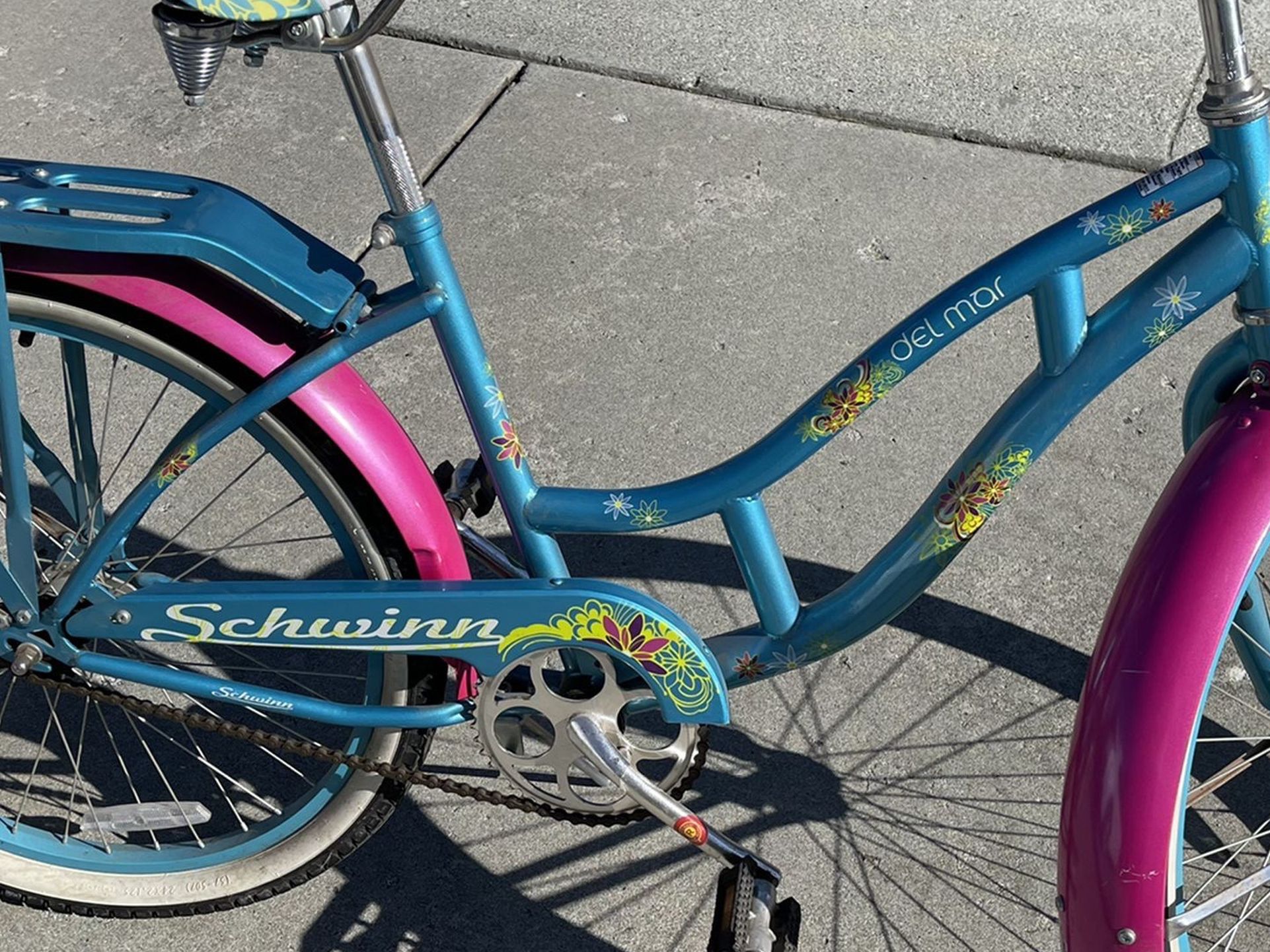 Schwinn Del Mar Girls Bike