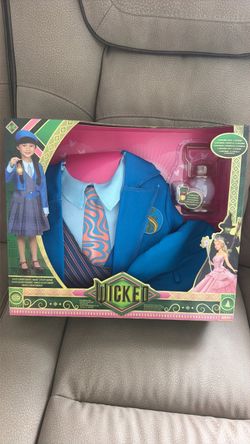 Wicked SHIZ Uniform fits size 4-6x