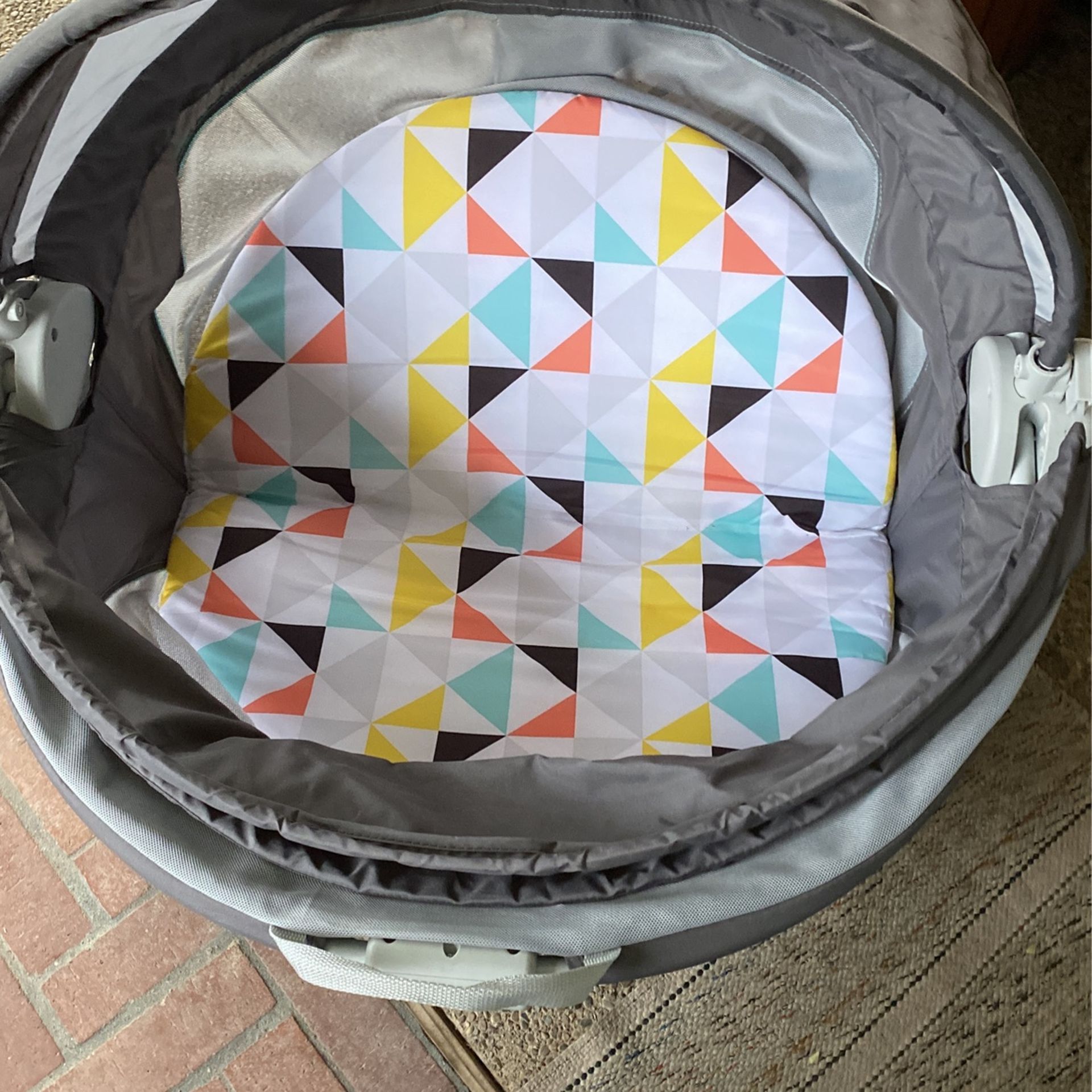 Fisher-Price On-the-Go Portable Baby Dome with 2 Removable Toys,