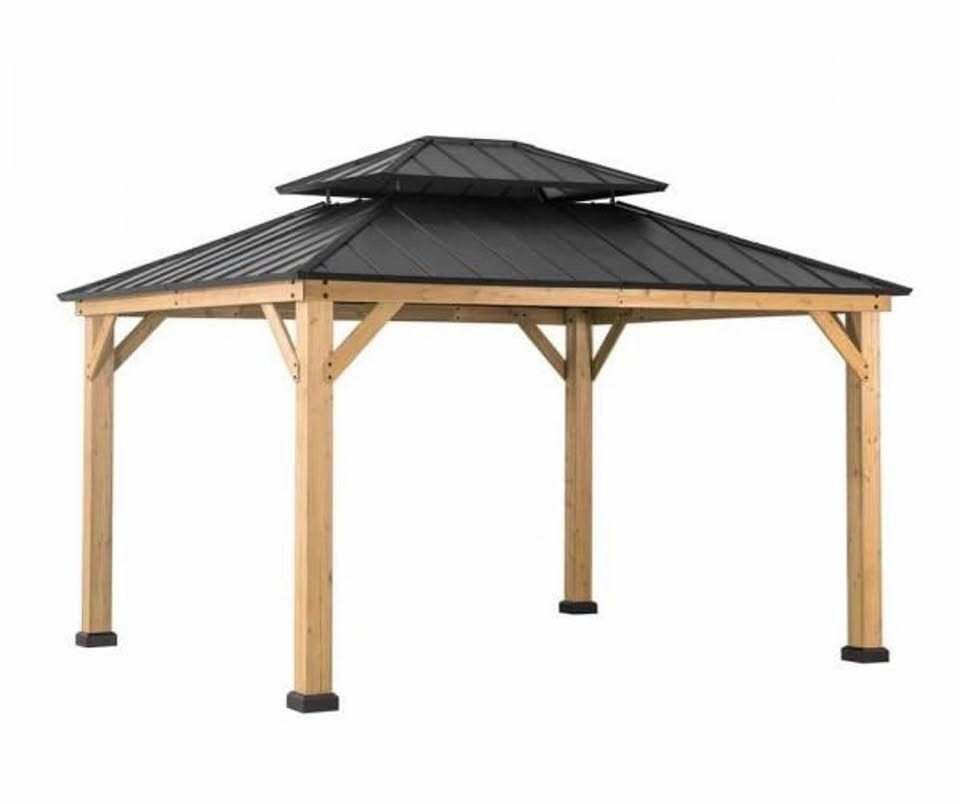 Hardtop Gazebo With Wood Post 13x11