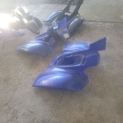 Plastic Yahama Raptor