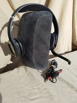 Plantronics p/c head phones
