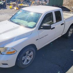 2012 Dodge Ram 1500 Hemi 4X4