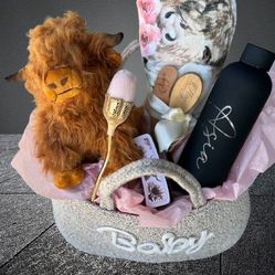 Highland Cow (Yak) New Baby And Mom Gift Set