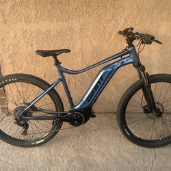 Giant Talon E E-bike Mountain Bike 