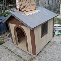 Dog House 