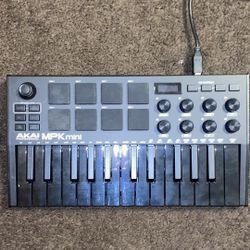 Akai Professional MPK mini mk3 Keyboard Controller