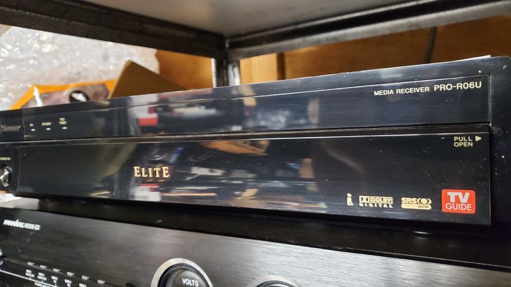 Pioneer Elite Media Receiver PRO-R06U