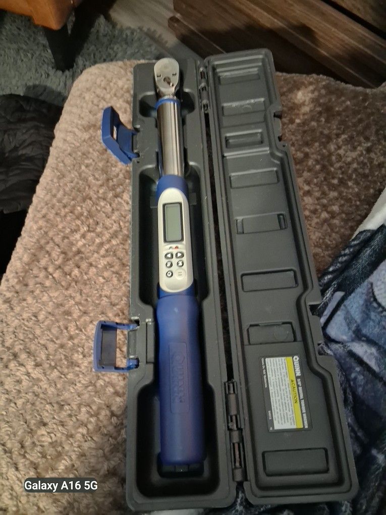 3/8" Digital Torque Wrench