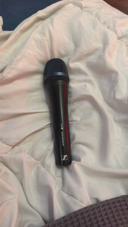 AUTHENTIC  Sennheiser e945 supercardioid dynamic vocal microphone