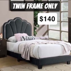Twin   Led Light.   Bed Frame / No Mattress 