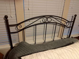 Headboard Queen