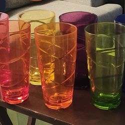 Creative Ware Circus 24 oz acrylic tumblers 7 Cups