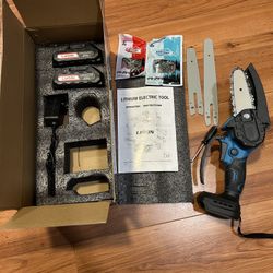 Chain Saw With 2 Battery And Charger & 2 Extra Chain Different Size