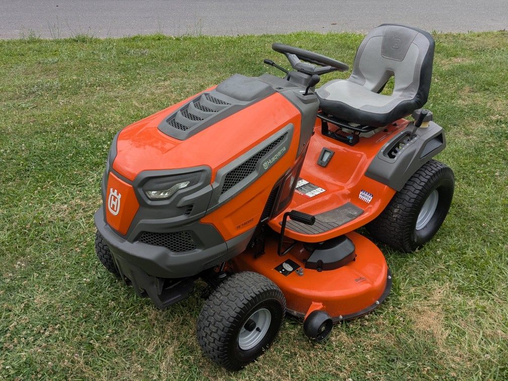 Husqvarna Riding Mower 
