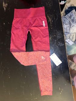 Gymshark Adapt Ombre Burgundy Legging 
