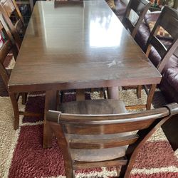 Dining table With 6 Chairs 
