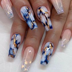 24-pcs. Gradient Almond Shaped Long Press-On Nails