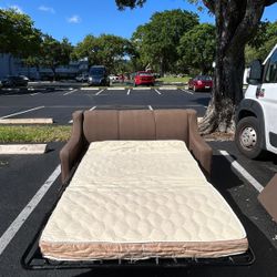 SOFA BED/ SLEEPER/ FABRIC / BROWN/ DELIVERY NEGOTIABLE 